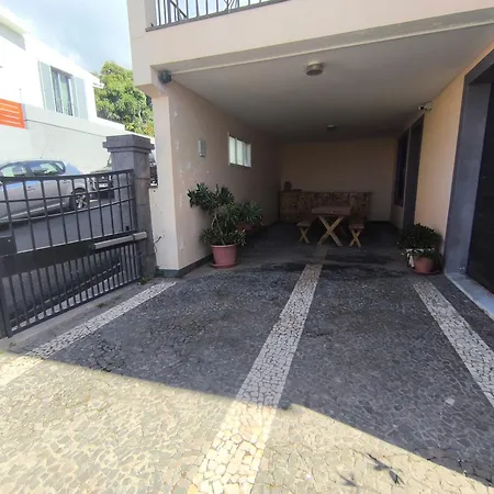 Telo * Funchal (Madeira)