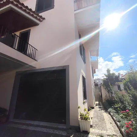 Telo Villa Funchal (Madeira)