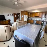 Βίλα Telo