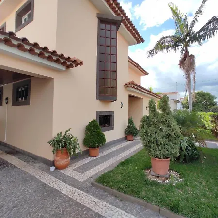 Telo Vila *